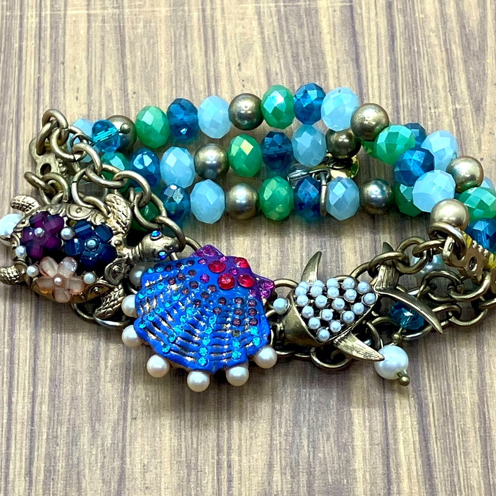 Betsey Johnson vintage beaded bracelet